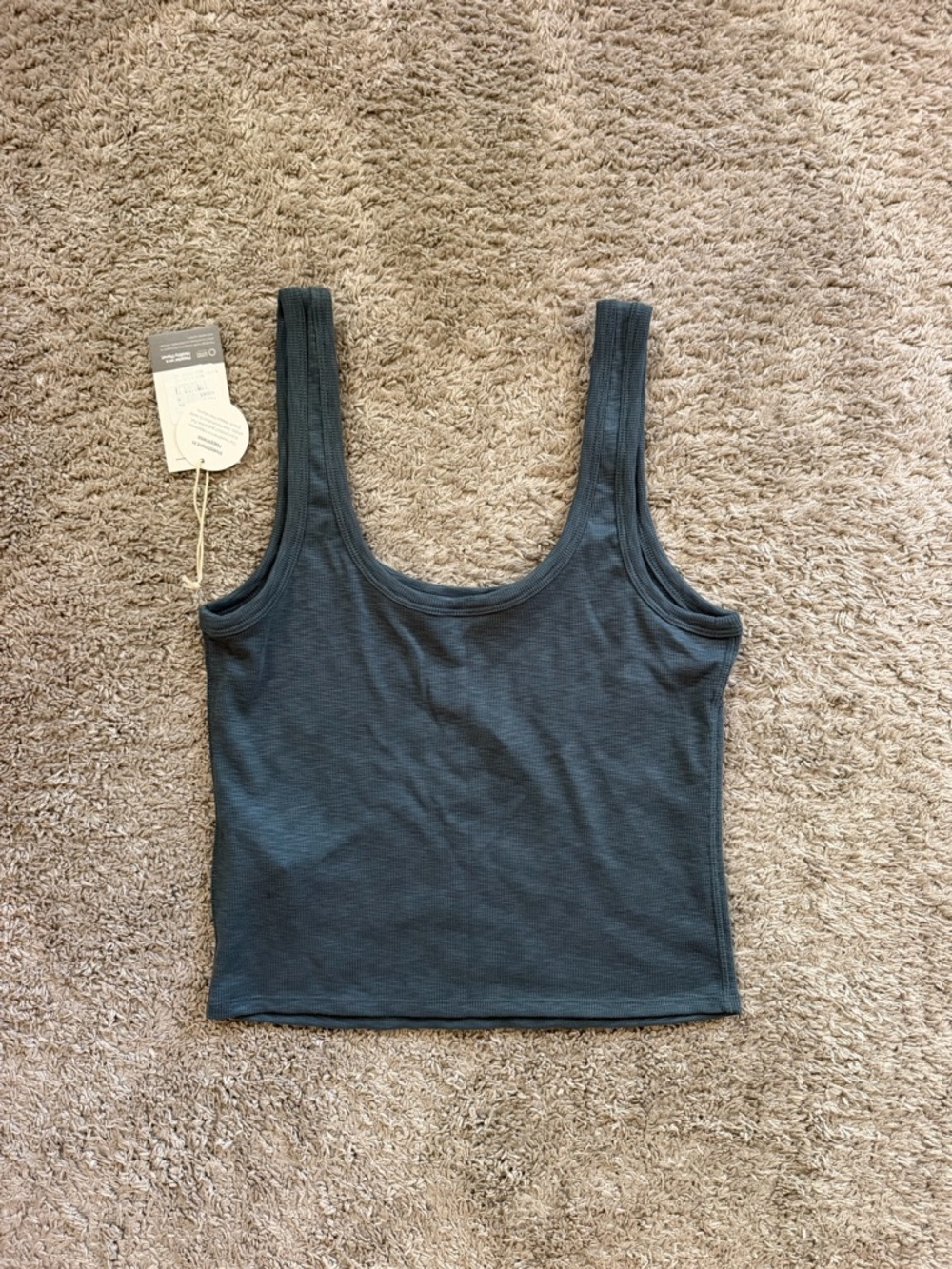 Vouri Sunrise Crop Tank - Picture 2 of 4
